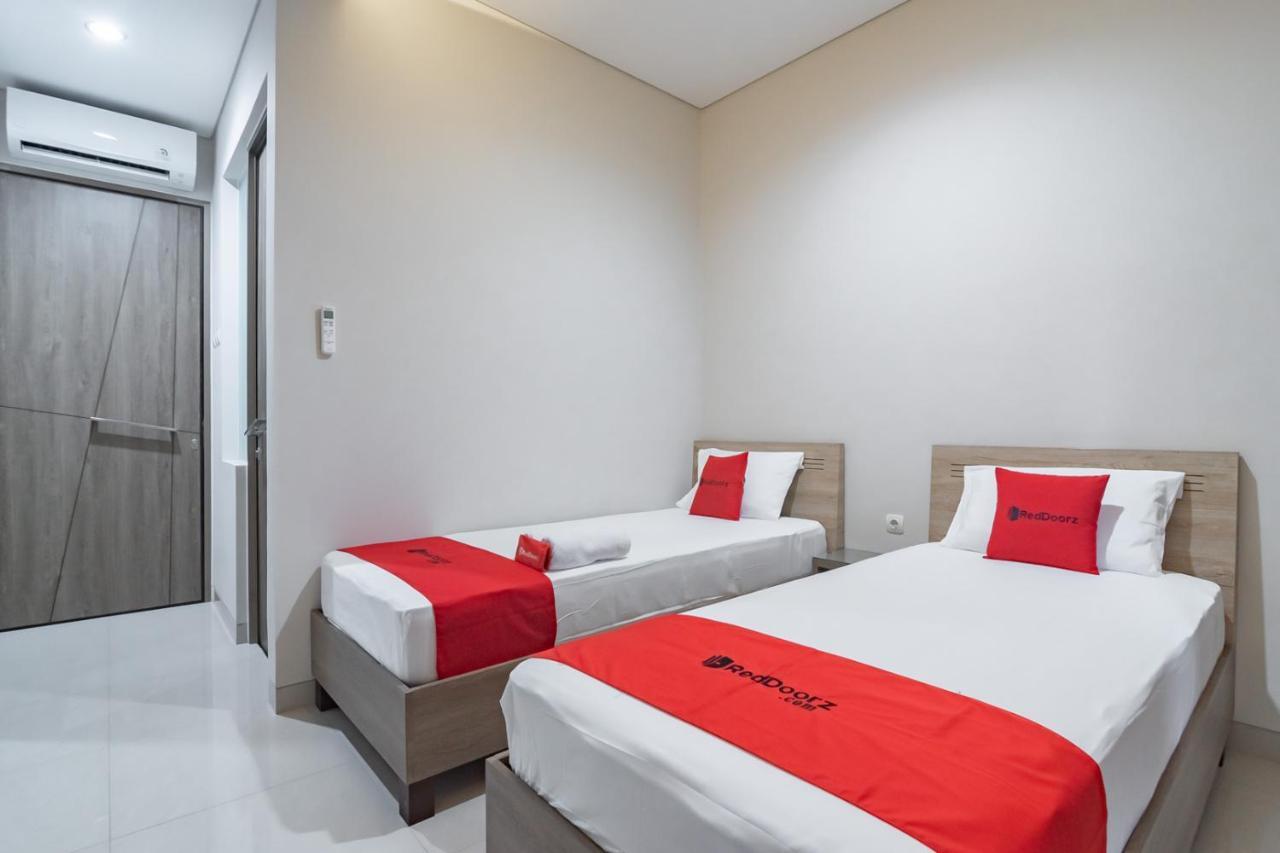 Reddoorz Plus @ Cirebon City Center Exterior foto